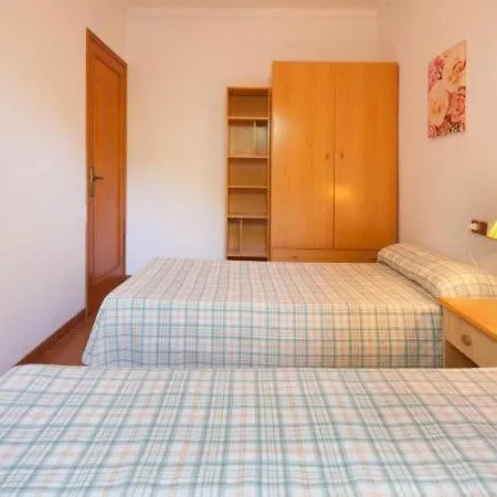 Sleeps 6 With Pool Air Con And Wifi Villa
